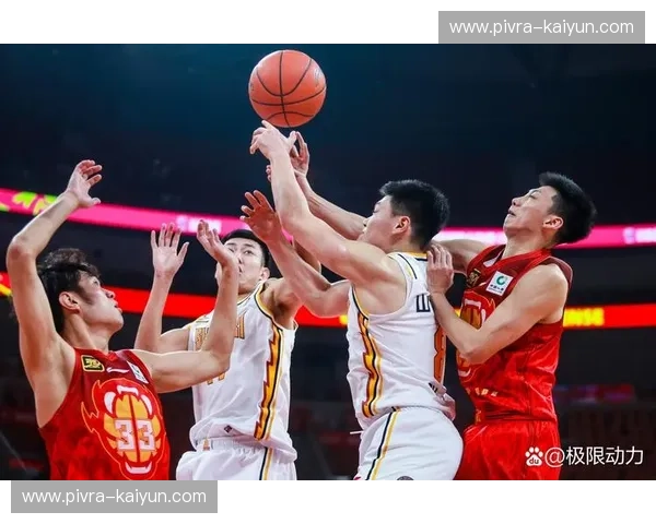 CBA季后赛图文直播：每一秒热血沸腾，零距离感受赛场激情